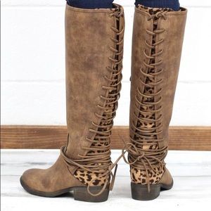 Brown leopard back lace up boots